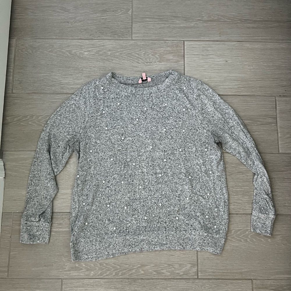 Juicy Couture Gray Super Soft Pearl Beaded Crew Neck Sweater Size Large